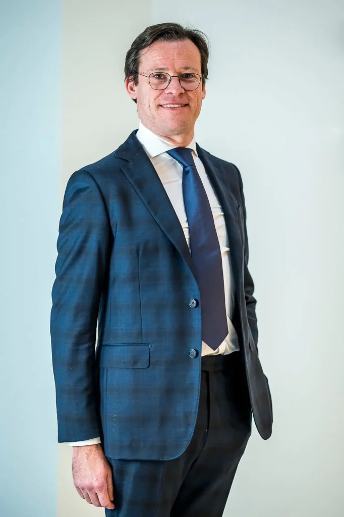 Dr. Devos Bevernage Bernhard - Specialist in voet en enkelchirurgie in Brussel